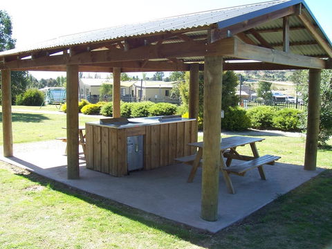 Mansfield Holiday Park - Holiday Adelaide 2