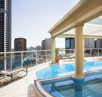 Mantra 2 Bond Street - Holiday Adelaide