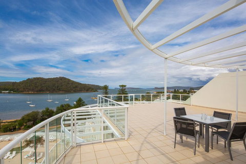 Mantra Ettalong Beach - Holiday Adelaide 0