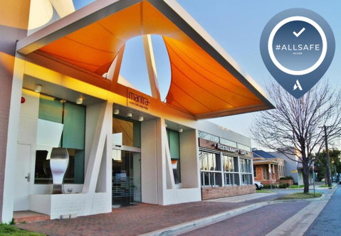 Mantra Pavilion Hotel Wagga - Holiday Adelaide 0