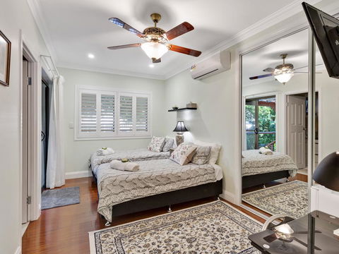 Margate House - Holiday Adelaide 2