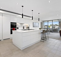 MARINA VIEW - Holiday Adelaide