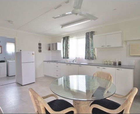 Maroochy River Resort - Holiday Adelaide 2