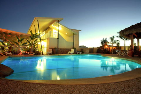 Mayfair Motel - Holiday Adelaide 0