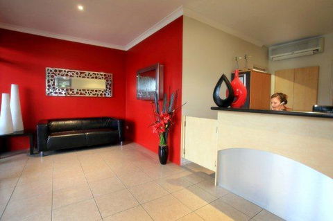 Mayfair Motel - Holiday Adelaide 2