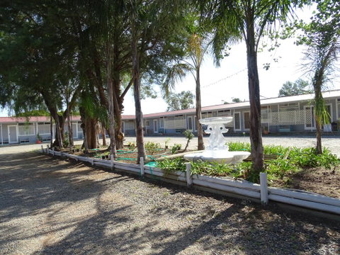 Mercury Motor Inn - Holiday Adelaide 1