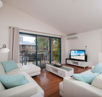 Messines Street Starfish Lodge Unit 1 1A - Holiday Adelaide