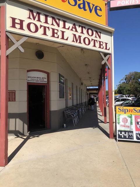 Minlaton Hotel - Holiday Adelaide 1