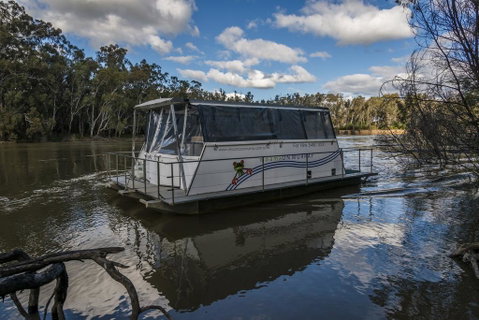 Moama On Murray Houseboats - Holiday Adelaide 2