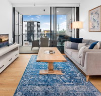 Modern 1-Bed Apartment With Balcony and Leisure Area - Holiday Adelaide