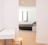 Modern 2 Bedroom Apartment in Darling Harbour - Holiday Adelaide