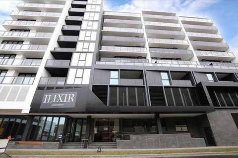 Modern Luxury 3 Bedroom Apartment With Sea Views - Holiday Adelaide 1