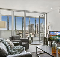 Modern Two Bedroom Apartment in Melbourne CBD - Holiday Adelaide