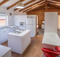 Mollymook Fantastic Holiday House - Holiday Adelaide
