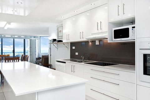 Monterey Lodge Unit 10, 27 Warne Terrace. Kings Beach - Holiday Adelaide 3