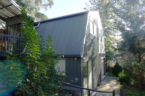 Moon House - Holiday Adelaide 1