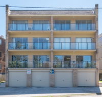 Moondara Unit 2 21 Bulcock Beach Esplanade Bulcock Beach - Holiday Adelaide