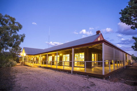 Mungo Lodge - Holiday Adelaide 1