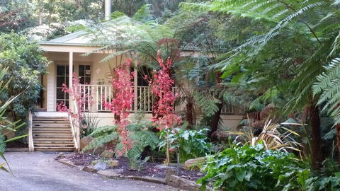Myers Creek Cascades Luxury Cottages - Holiday Adelaide 0