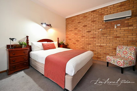 Narrandera Club Motor Inn - Holiday Adelaide 0