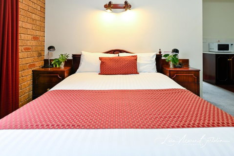 Narrandera Club Motor Inn - Holiday Adelaide 2