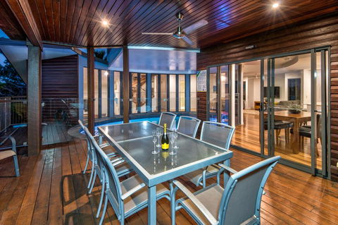 Nautilus On Hamilton Island - Holiday Adelaide 1