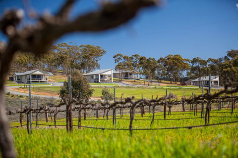 Neagles Retreat Villas - Holiday Adelaide 0