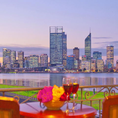 The Peninsula Riverside Serviced Apartments - Holiday Adelaide 0