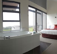 Cosy Corner Sea View Apartments - Holiday Adelaide