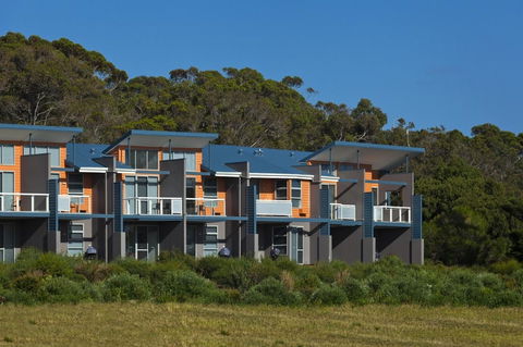 Cosy Corner Sea View Apartments - Holiday Adelaide 2