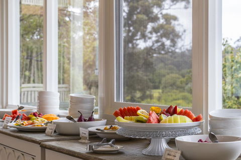 Grand Mercure Basildene Manor - Holiday Adelaide 11