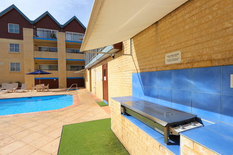 Hillarys Marina Apartment - Holiday Adelaide 31