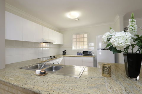 Hillarys Marina Apartment - Holiday Adelaide 10