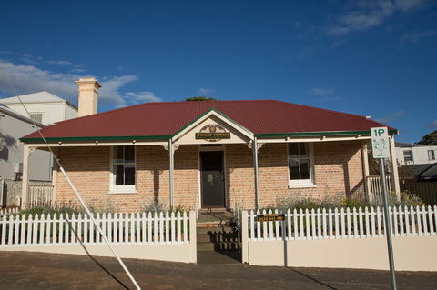 Spencer Cottage - Holiday Adelaide 12