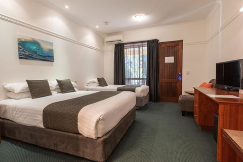 Stay Margaret River - Holiday Adelaide 13