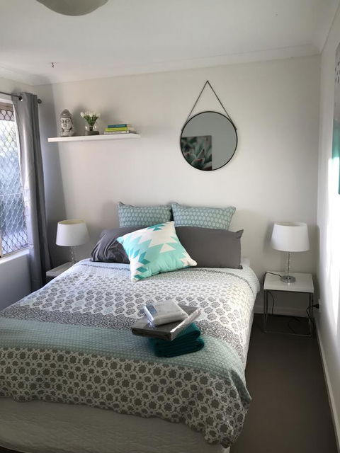 Blue Lake Family Retreat - Holiday Adelaide 19