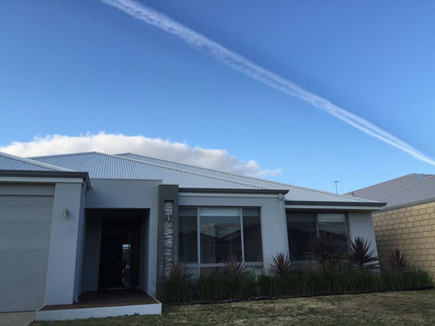 Rainbow Dream House - Holiday Adelaide 28