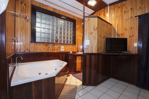 Rustic Retreat Esperance - Holiday Adelaide 20