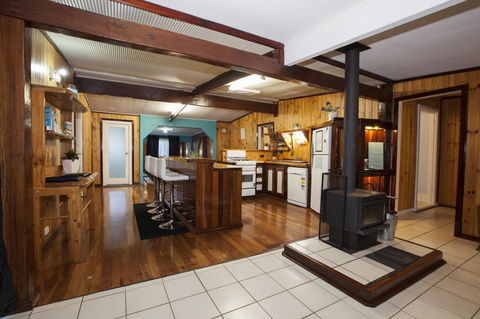 Rustic Retreat Esperance - Holiday Adelaide 0