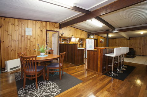 Rustic Retreat Esperance - Holiday Adelaide 11