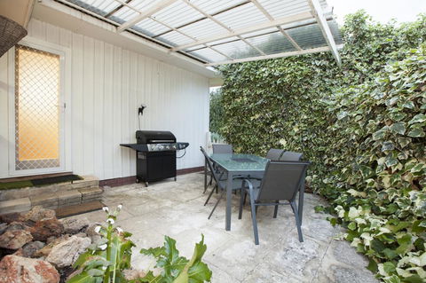 Rustic Retreat Esperance - Holiday Adelaide 29