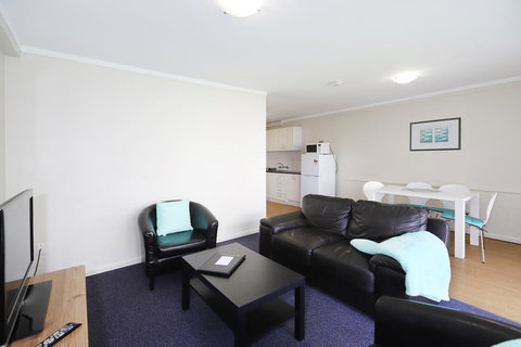 West Beach Lagoon 202 - Quiet & Ground Floor! - Holiday Adelaide 11