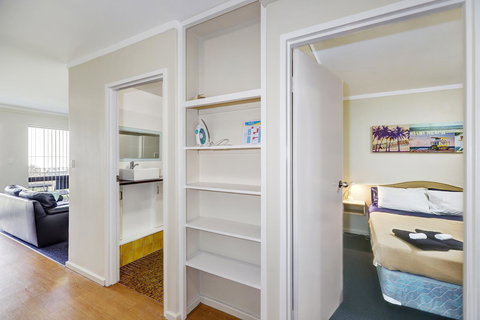 West Beach Lagoon 202 - Quiet & Ground Floor! - Holiday Adelaide 10