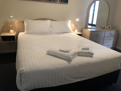 West Beach Lagoon 202 - Quiet & Ground Floor! - Holiday Adelaide 3