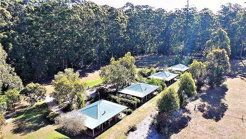 Treenbrook Cottages - Holiday Adelaide 2