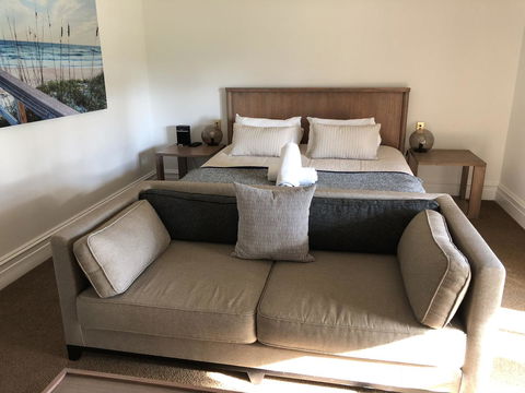 Caves Road Guest Houses - Holiday Adelaide 9