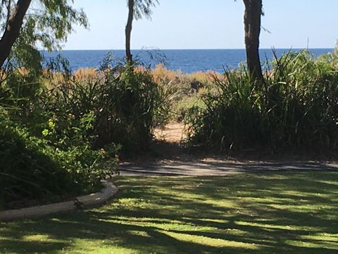 Geographe Bay Apartment - Holiday Adelaide 14