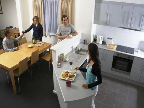 Leeuwin Apartments - Holiday Adelaide 9