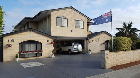 Palm Beach Bed & Breakfast - Holiday Adelaide 38