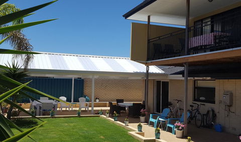 Palm Beach Bed & Breakfast - Holiday Adelaide 2